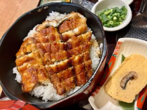 瑞浪市｜白焼きと蒲焼き、あなたはどっち派？迷ったら紅白丼で両方！
