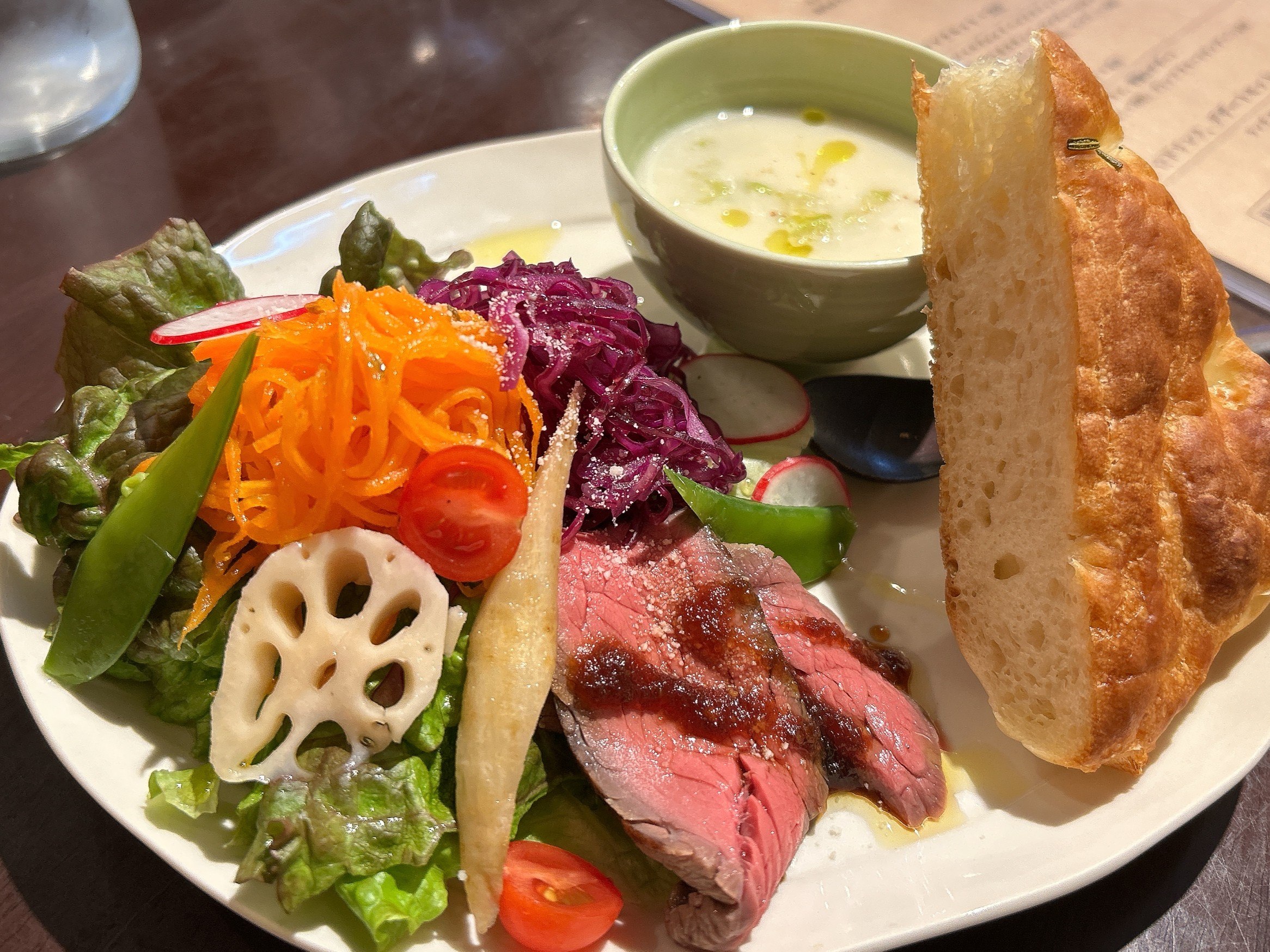 多治見市｜知る人ぞ知る！？ピアノ販売店の一角で大満足のランチタイム