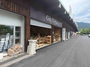 中津川市｜職人の手仕事が生む、世界にひとつの木工品
