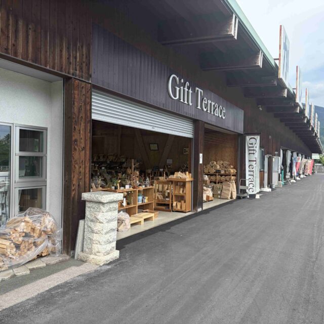 中津川市｜職人の手仕事が生む、世界にひとつの木工品